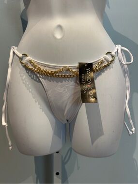 Yandy White Bikini Bottom With Gold Chain Details Small New with Tags